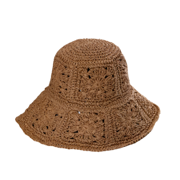 bob en paille crochet élégance